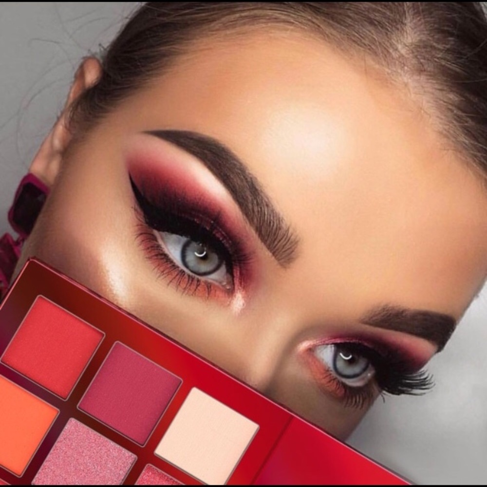 ♥️EYESHADOW PALETTE♥️